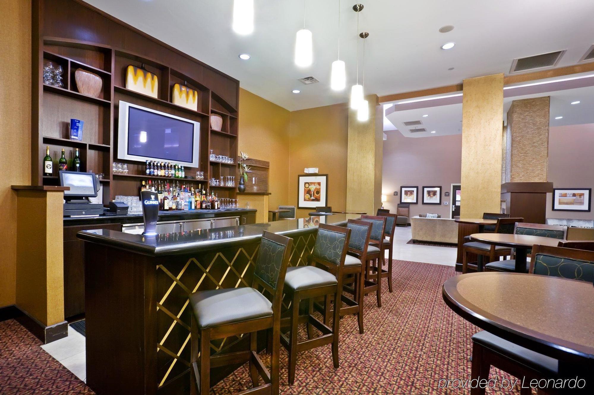 Springhill Suites By Marriott Denton Eksteriør bilde