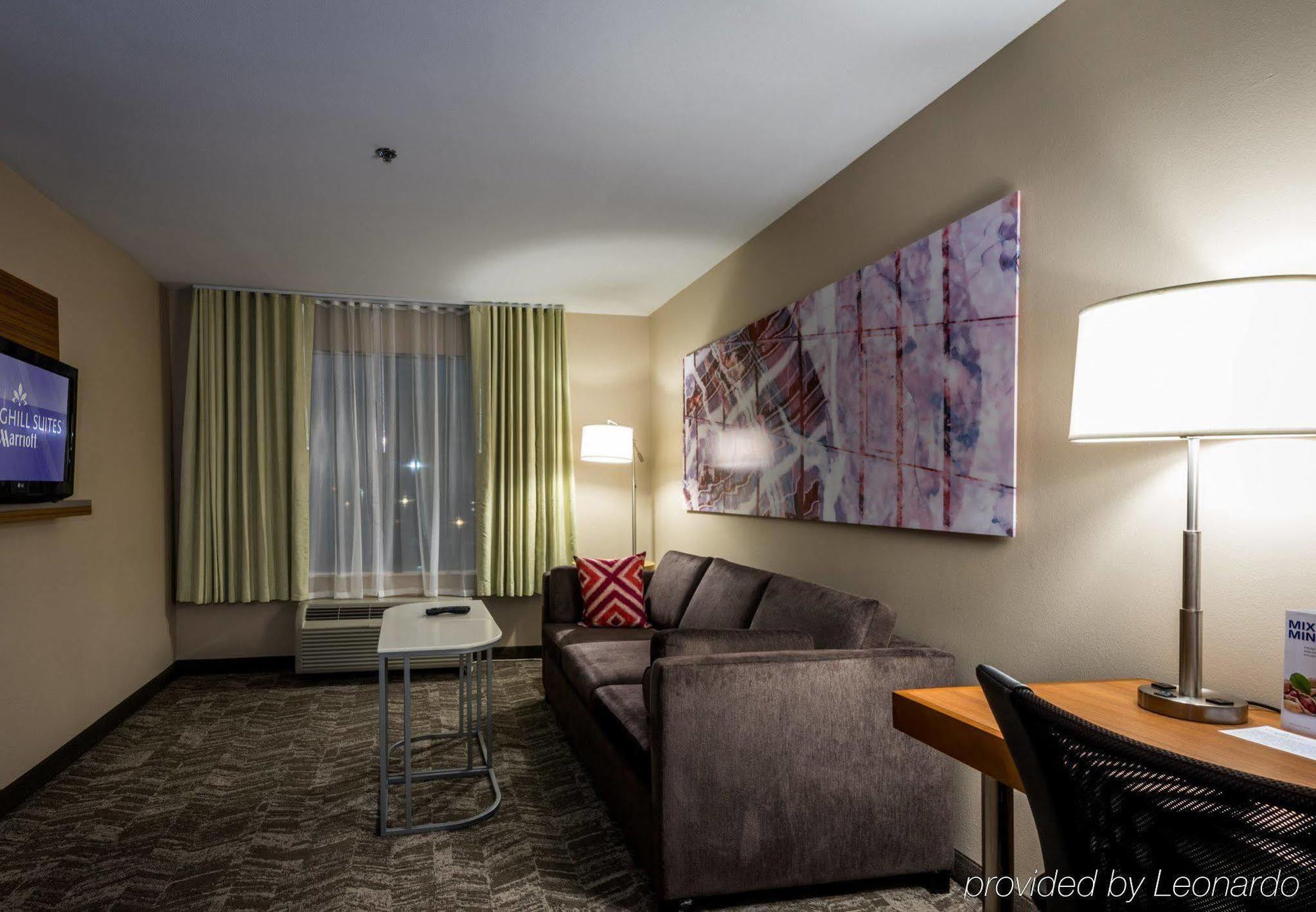 Springhill Suites By Marriott Denton Eksteriør bilde