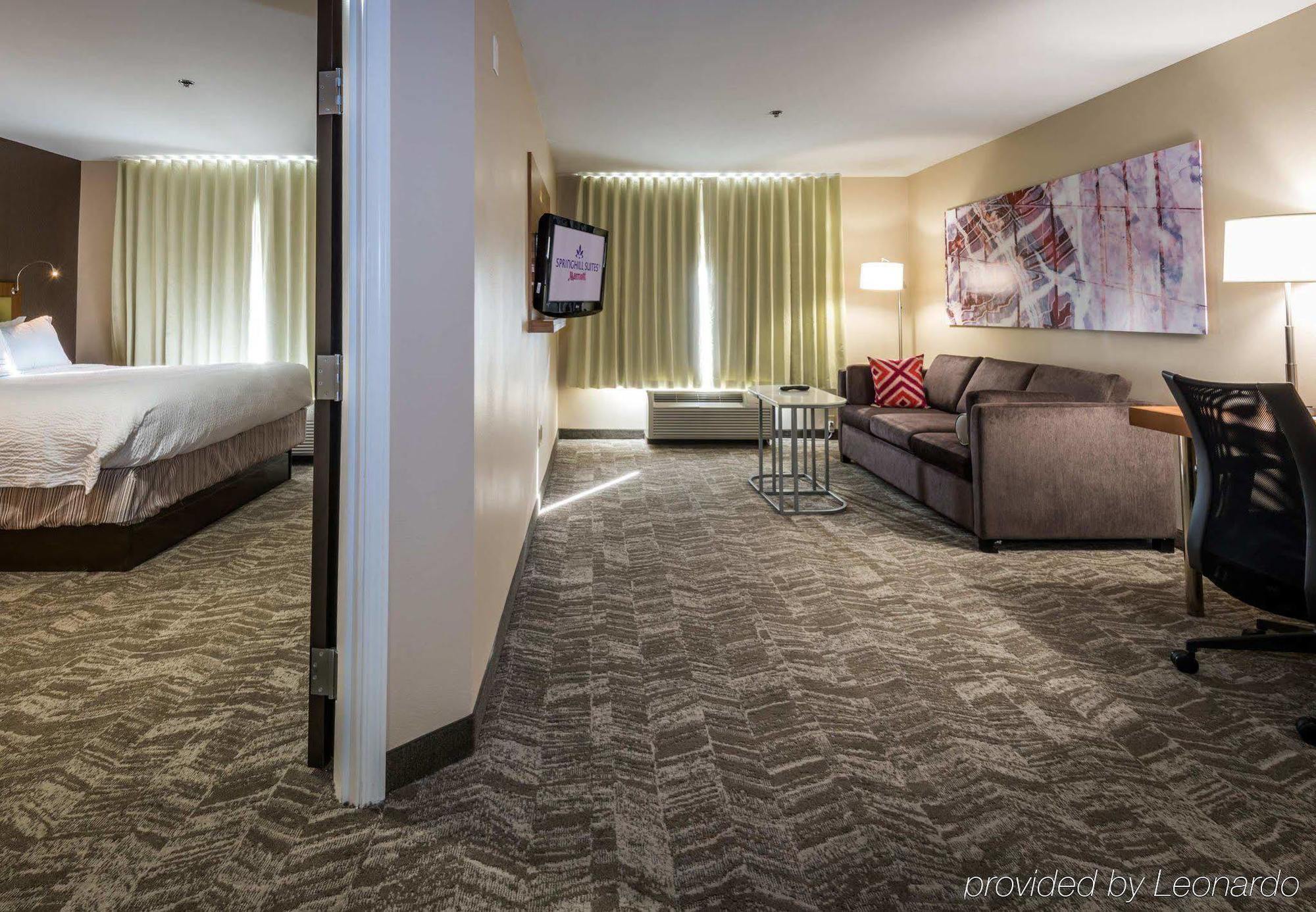 Springhill Suites By Marriott Denton Eksteriør bilde