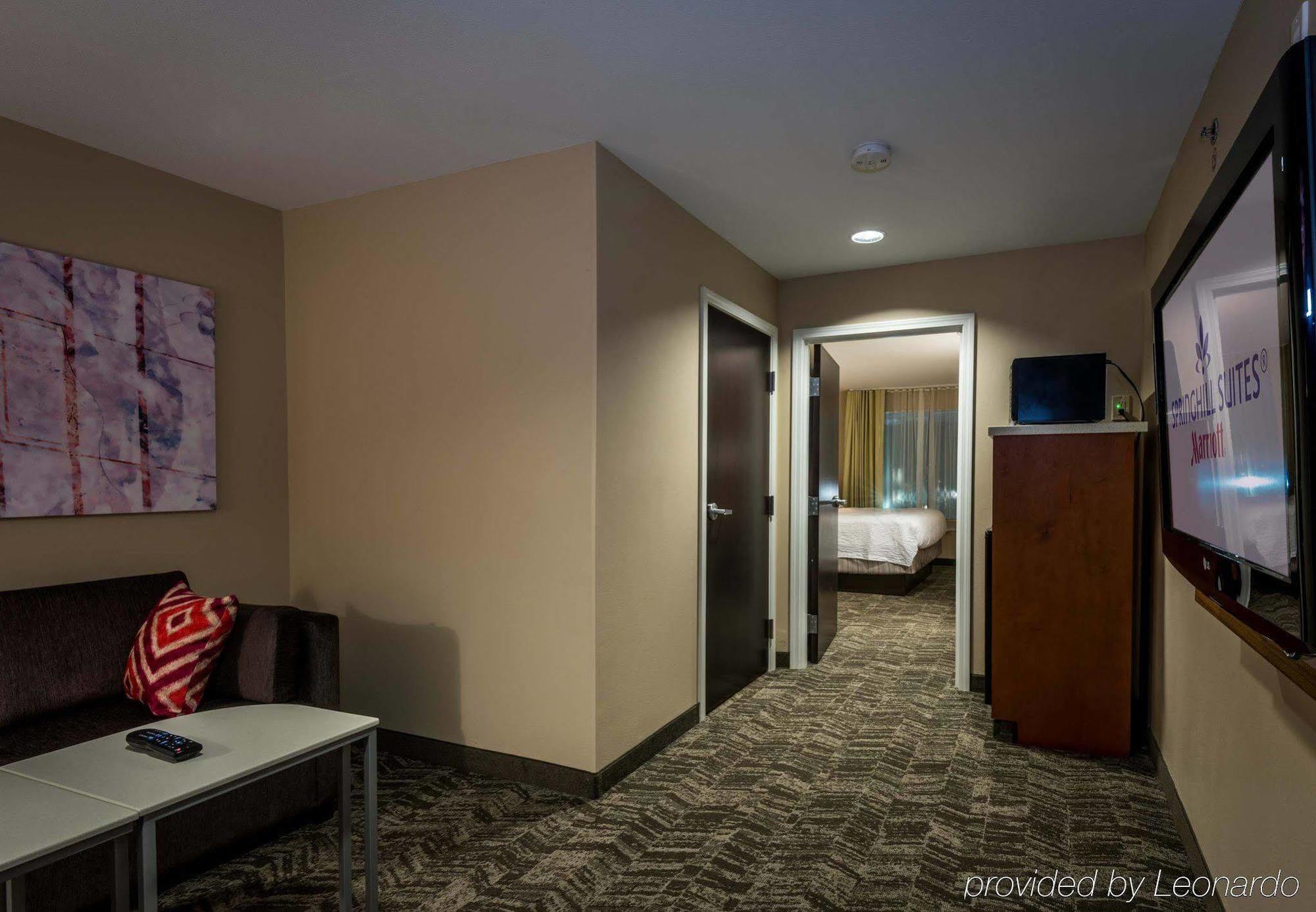 Springhill Suites By Marriott Denton Eksteriør bilde